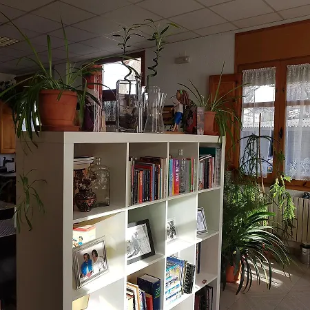 Fonda Naval Escalona