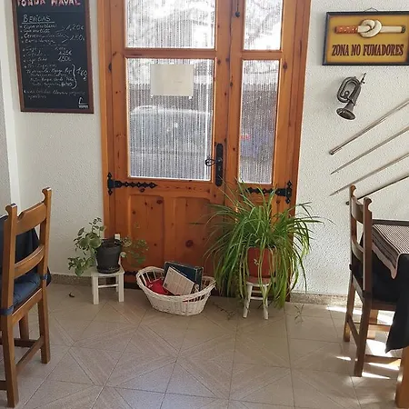 招待所 Fonda Naval 4*