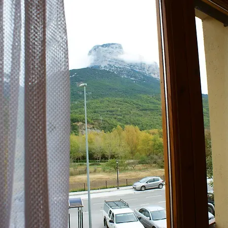 Guest house Fonda Naval Escalona (Huesca)