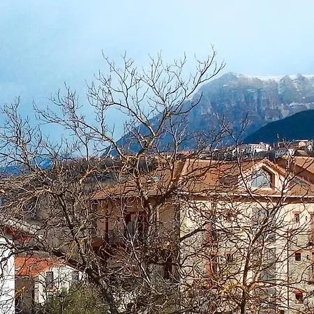 Fonda Naval 招待所 Escalona