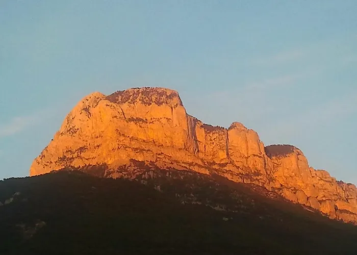 Fonda Naval Pensión 4*