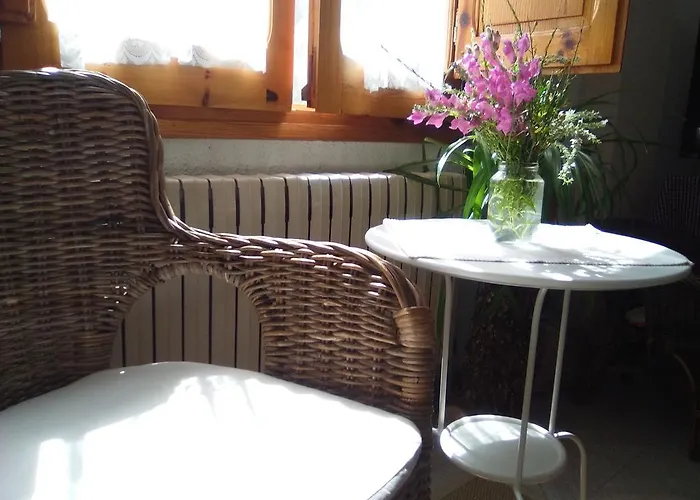 Fonda Naval Escalona