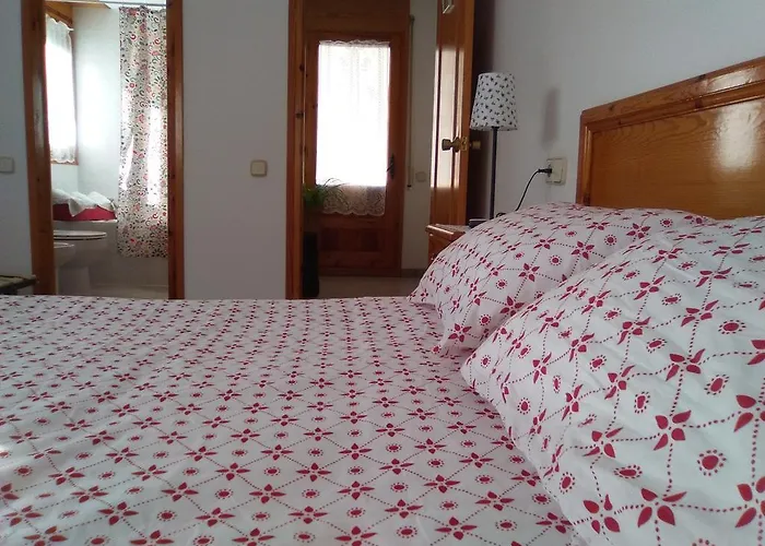 Fonda Naval Escalona