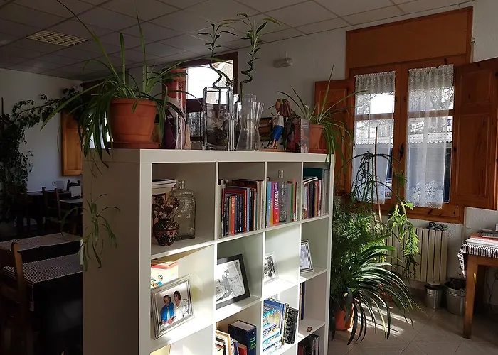 Fonda Naval Escalona